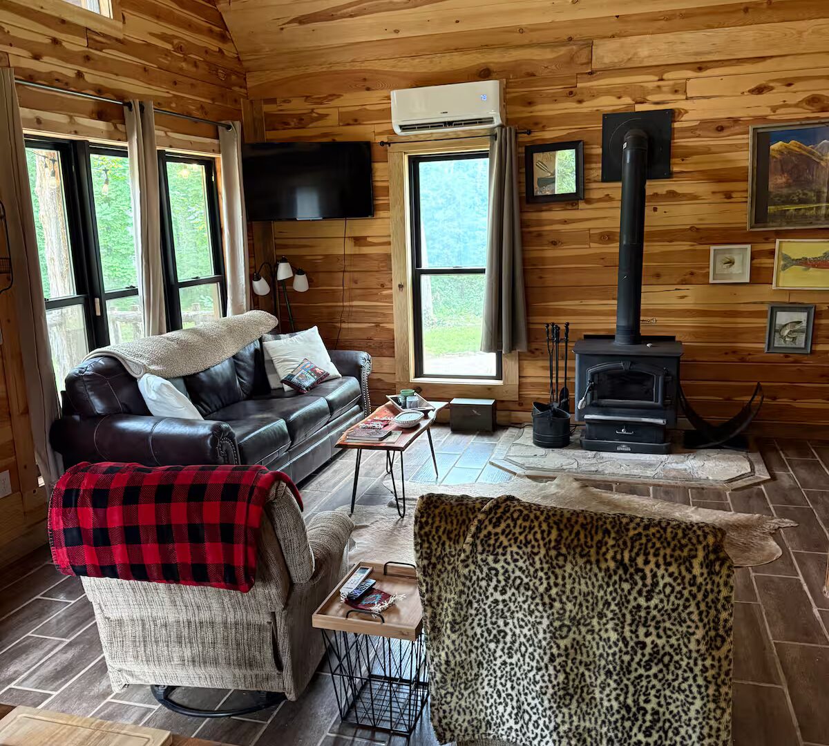 The Squirrels Nest Rental property by HighMountainRentals.com