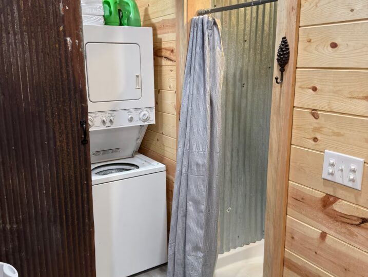 The Squirrels Nest Rental property by HighMountainRentals.com